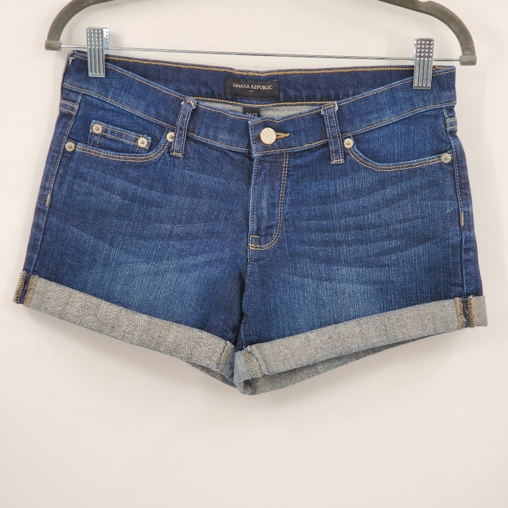 ♧♧ Banana Republic Factory Rolled Hem Denim Shorts Size 26